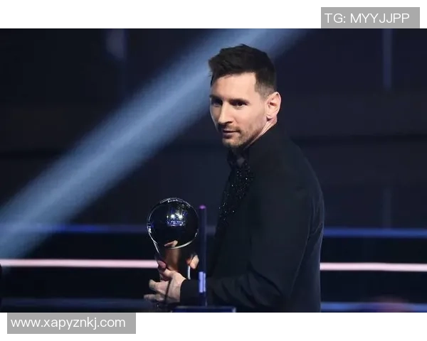 最具个性与魅力的足球明星盘点：他们如何用风格征服球场与球迷